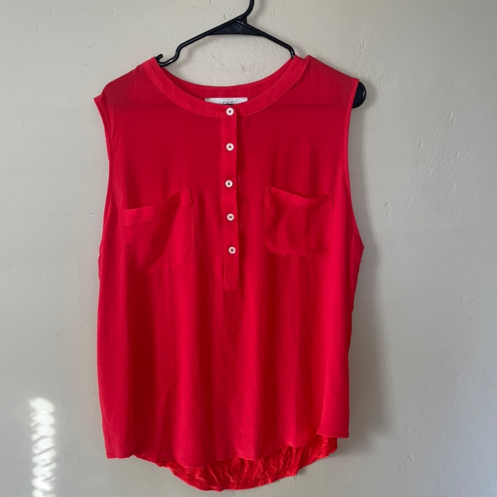 ✨NWT✨ Loft Top